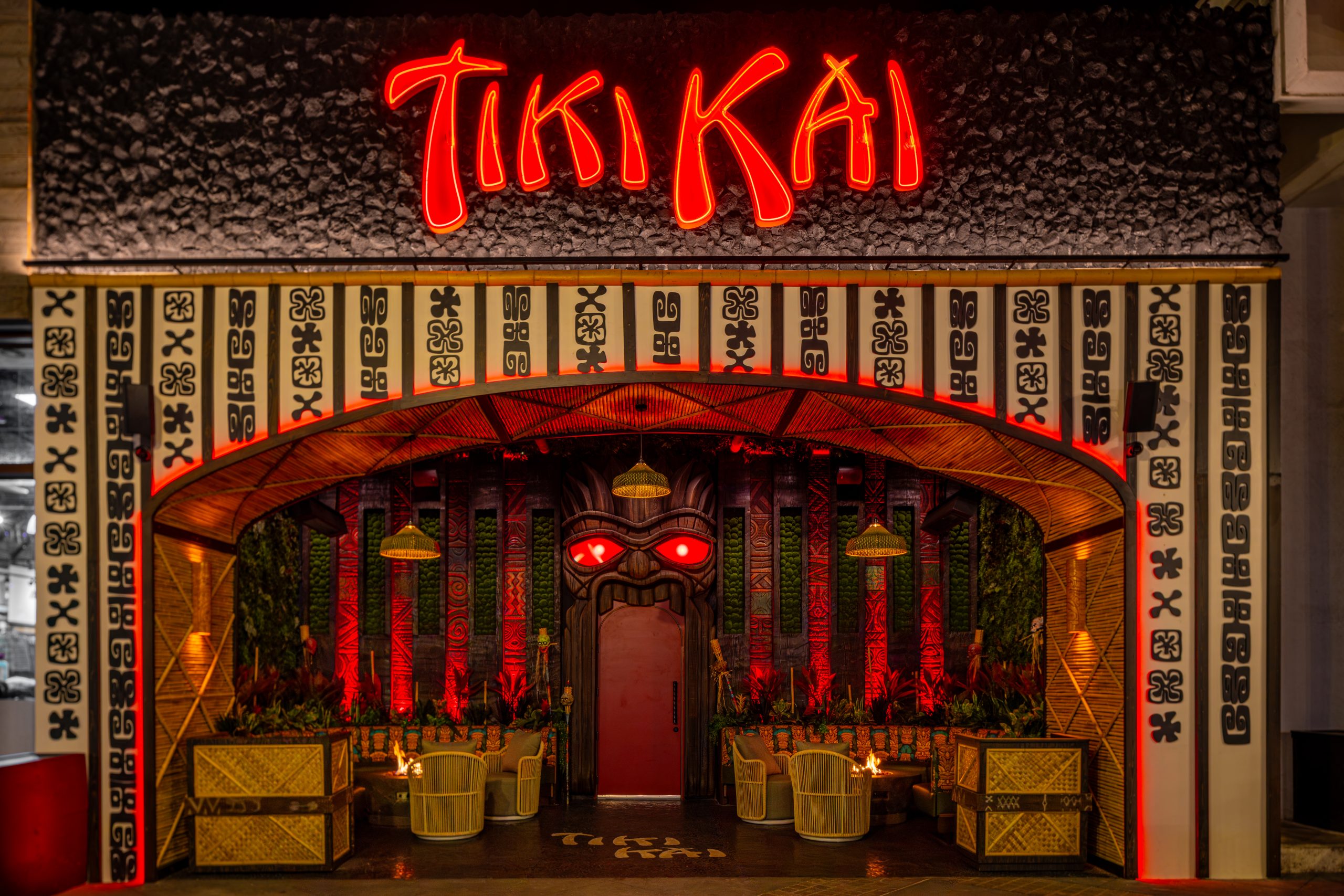 TIKI TOWN: The restaurateurs saving South Bay staples and tiki culture 