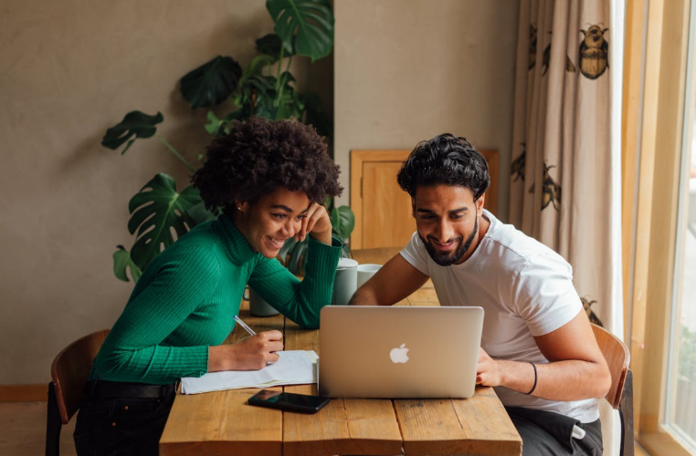 How People Discover Global Culture Through Online Storytelling