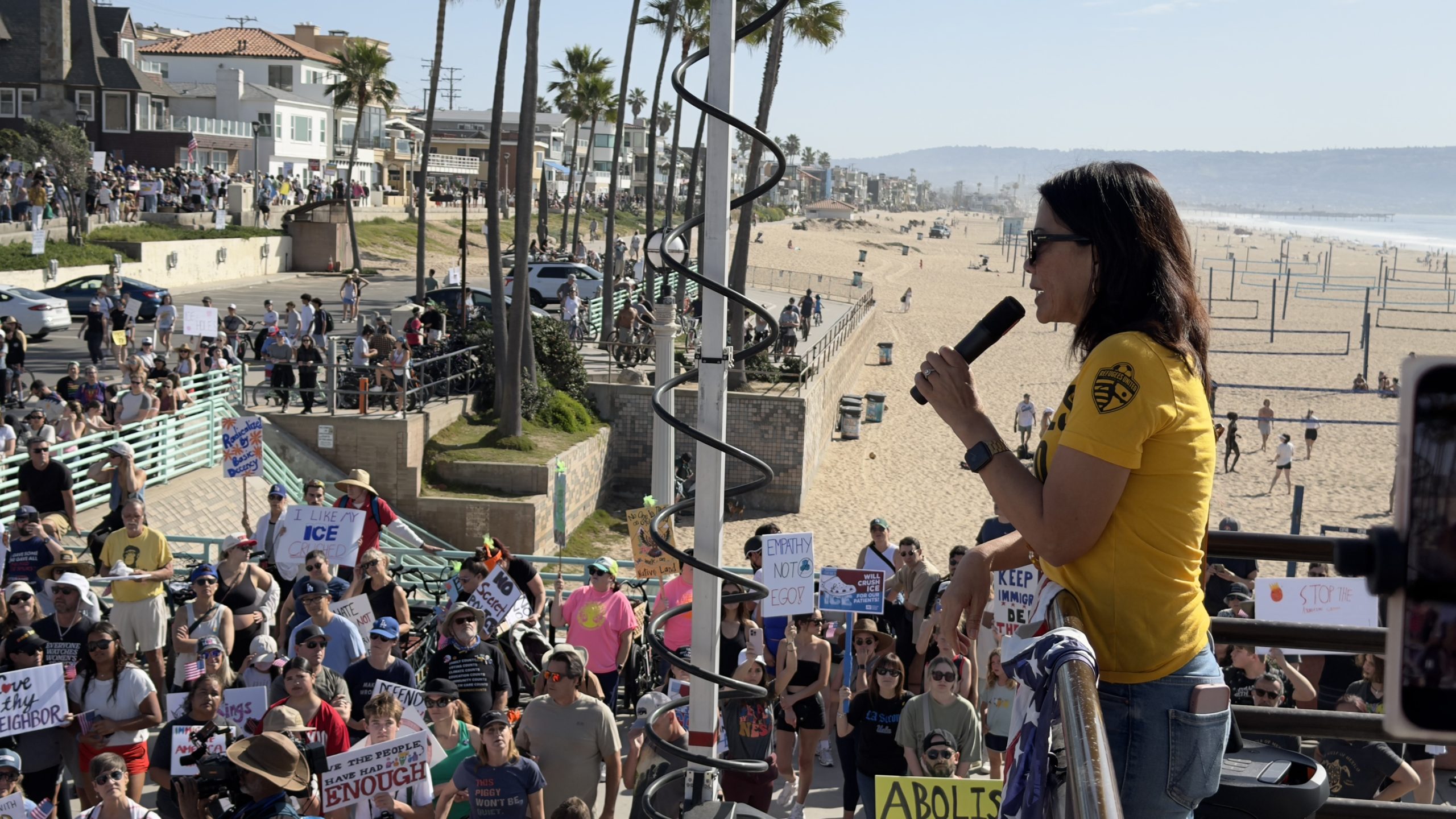 Manhattan Beach ICE Protest Draw Thousands