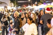Manhattan-Beach-North-Holiday-Stroll-2025-1