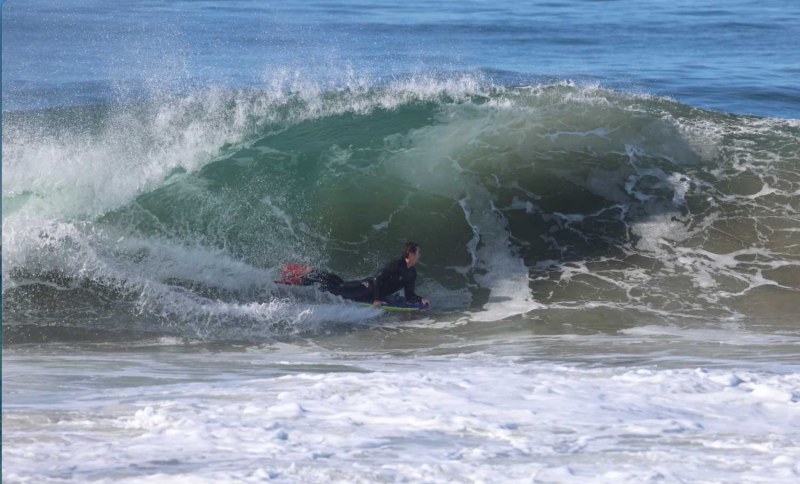 Silva and friends charge Hermosa