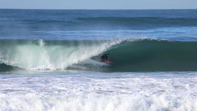 Silva and friends charge Hermosa